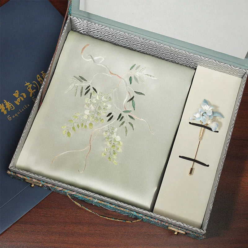 Wisteria, Light Green / Scarf + Embroidered Brooch
